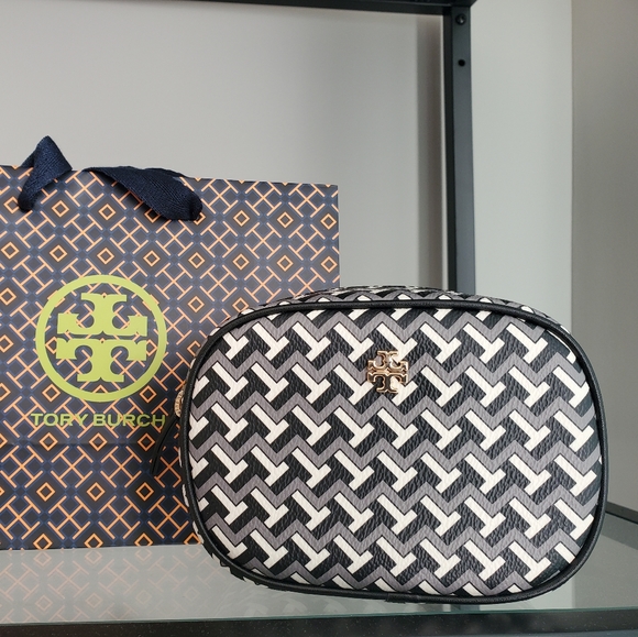 Tory Burch Pouches - Picture 1 of 3